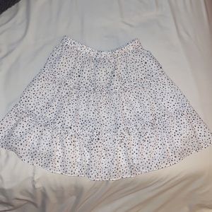 princess polly skirt, white w/ grey&pink dots (size 2)